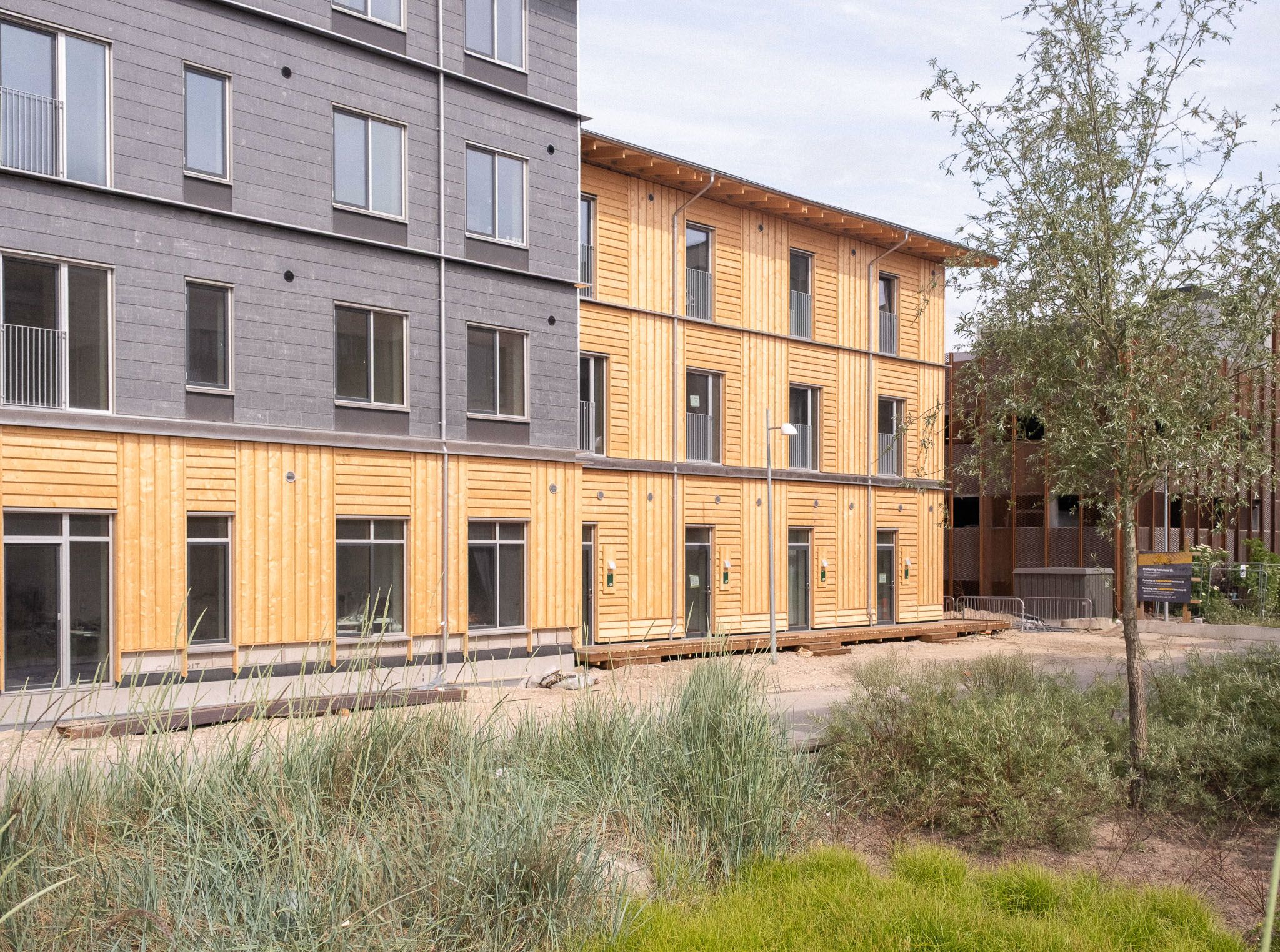 Home-Earths byggeri "Nærheden"